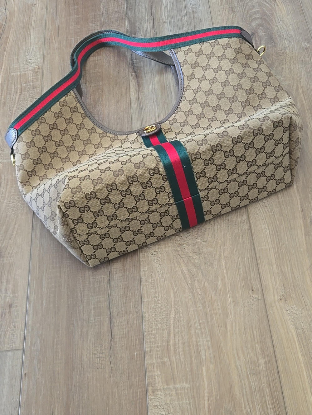 Gucci Giglio Handbag And Pouch - Picture 14 of 15